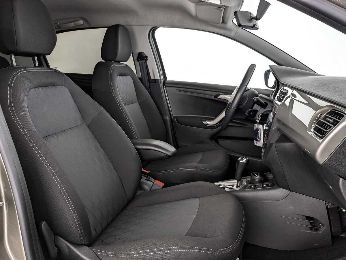 Citroen C-Elysee с пробегом — 2013 год. Фото: #19