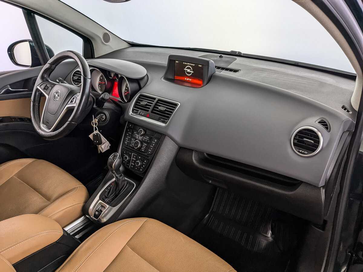 Opel Meriva с пробегом — 2015 год. Фото: #8