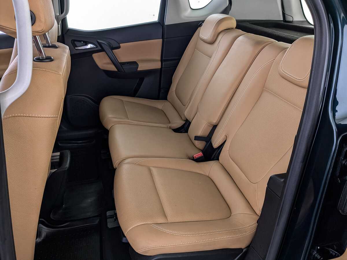 Opel Meriva с пробегом — 2015 год. Фото: #9