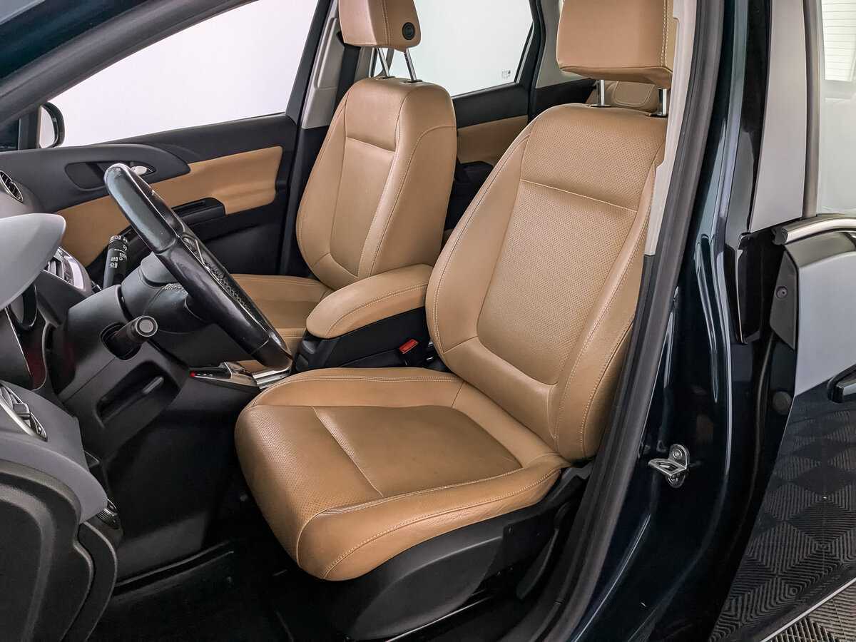 Opel Meriva с пробегом — 2015 год. Фото: #15