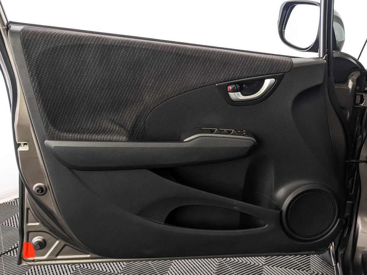 Honda Jazz с пробегом — 2011 год. Фото: #14
