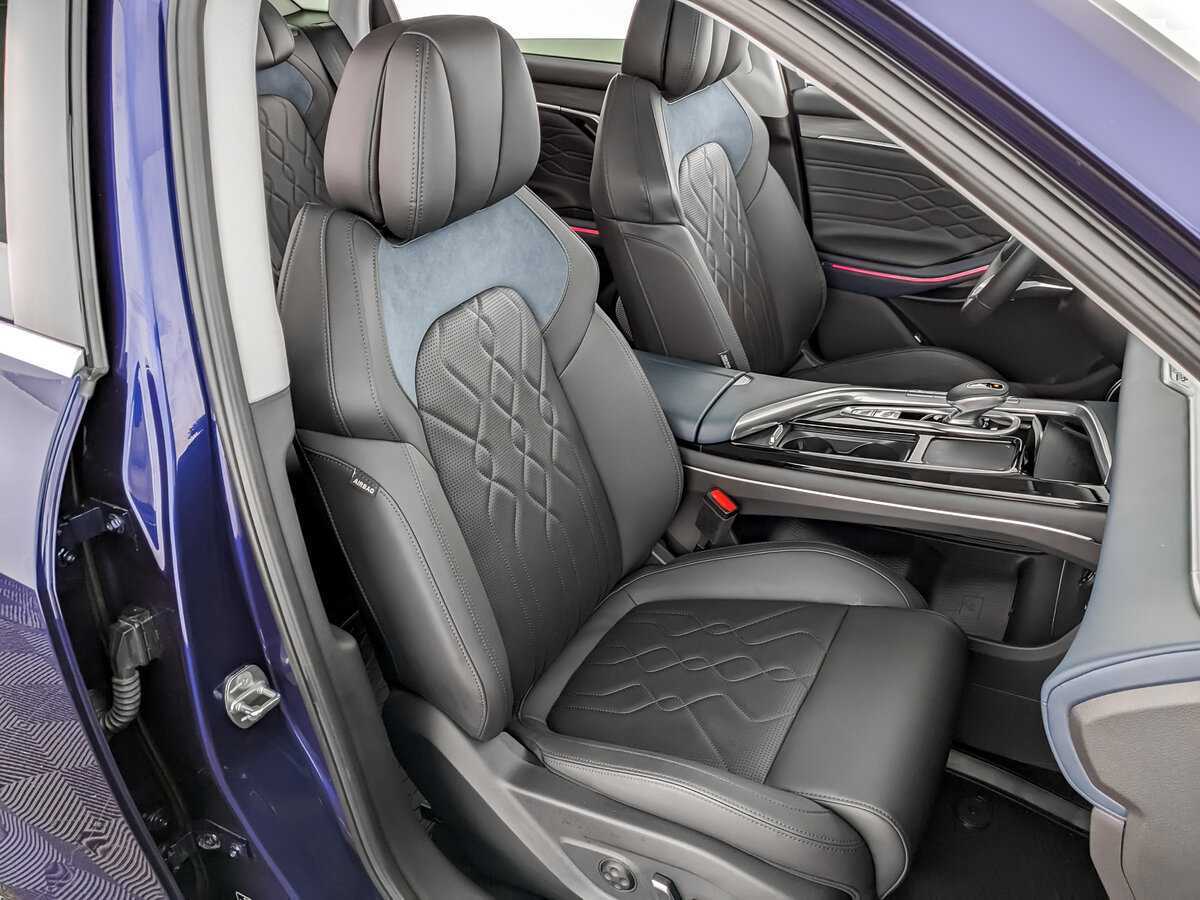 Voyah Free с пробегом — 2023 год. Фото: #19