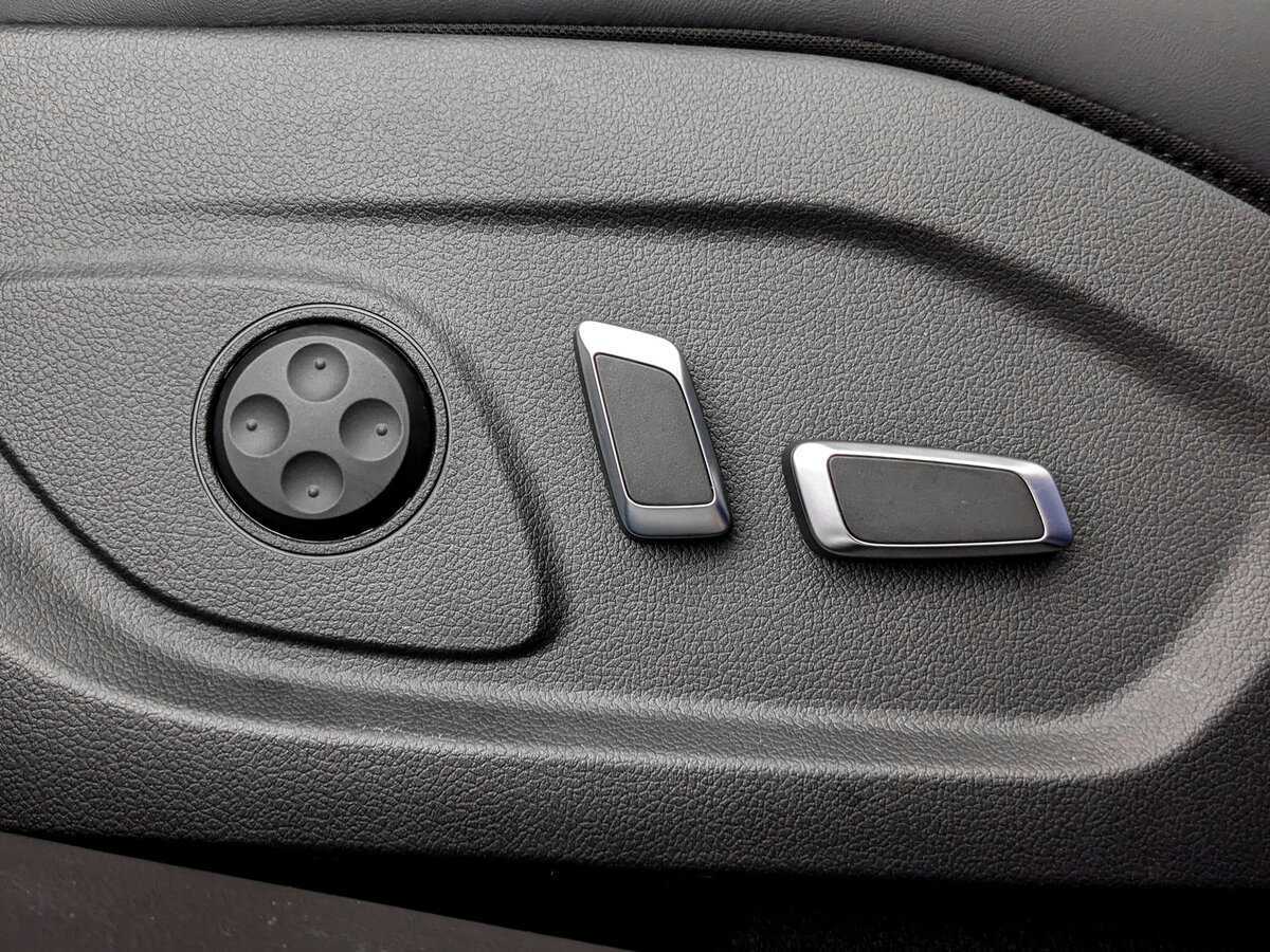 Voyah Free с пробегом — 2023 год. Фото: #21