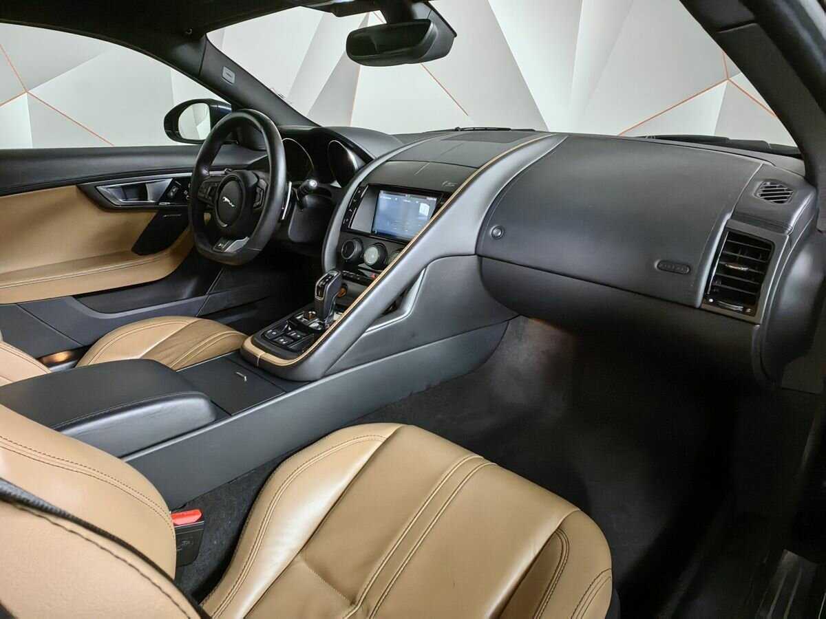 Jaguar F-Type с пробегом — 2017 год. Фото: #8