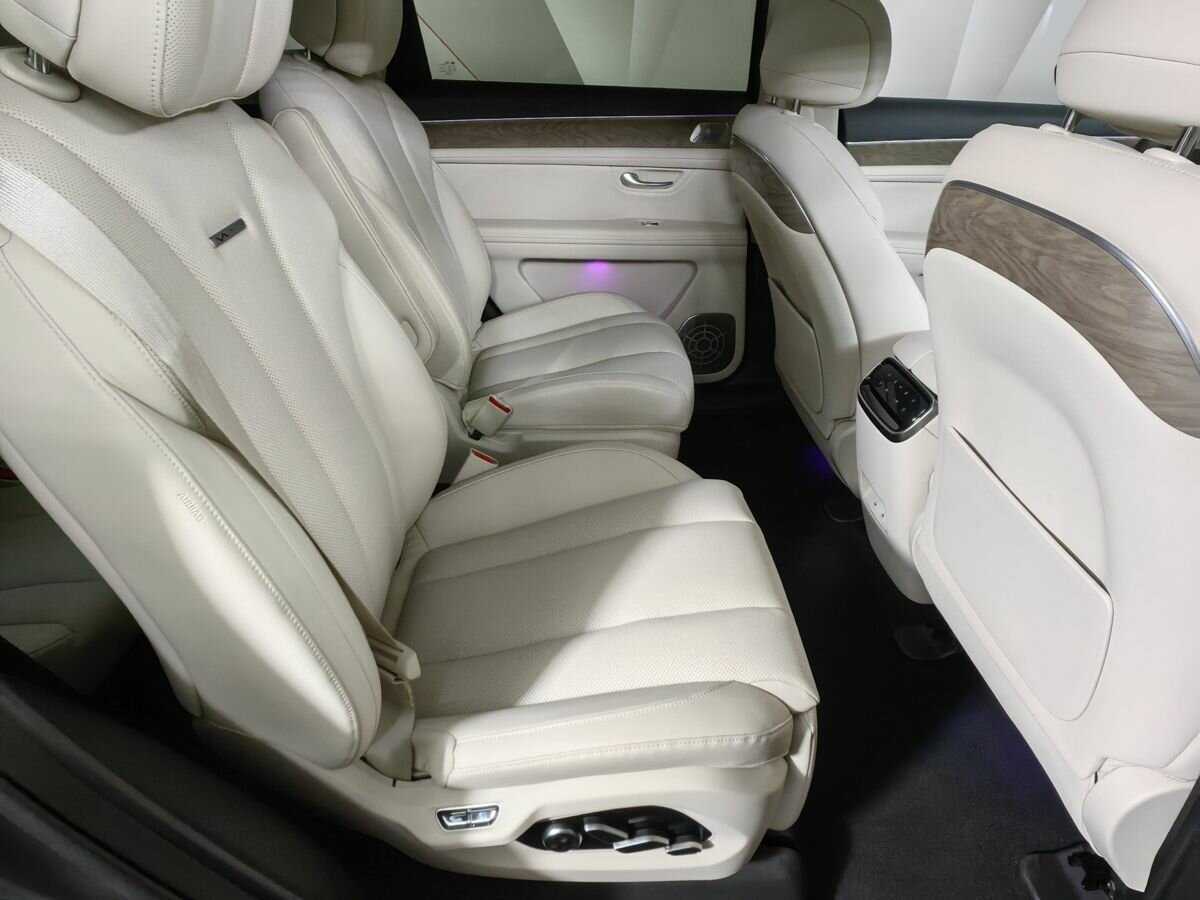 Aito M7 с пробегом — 2023 год. Фото: #9