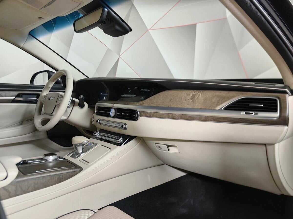 Genesis G90 с пробегом — 2019 год. Фото: #8