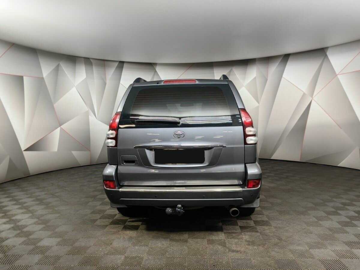 Toyota Land Cruiser Prado с пробегом — 2006 год. Фото: #7