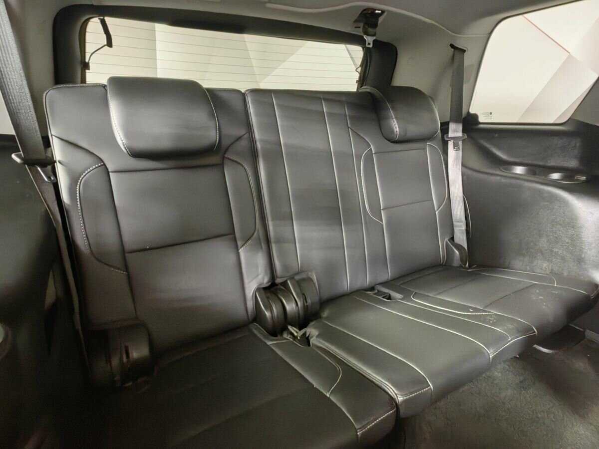 Chevrolet Tahoe с пробегом — 2018 год. Фото: #17