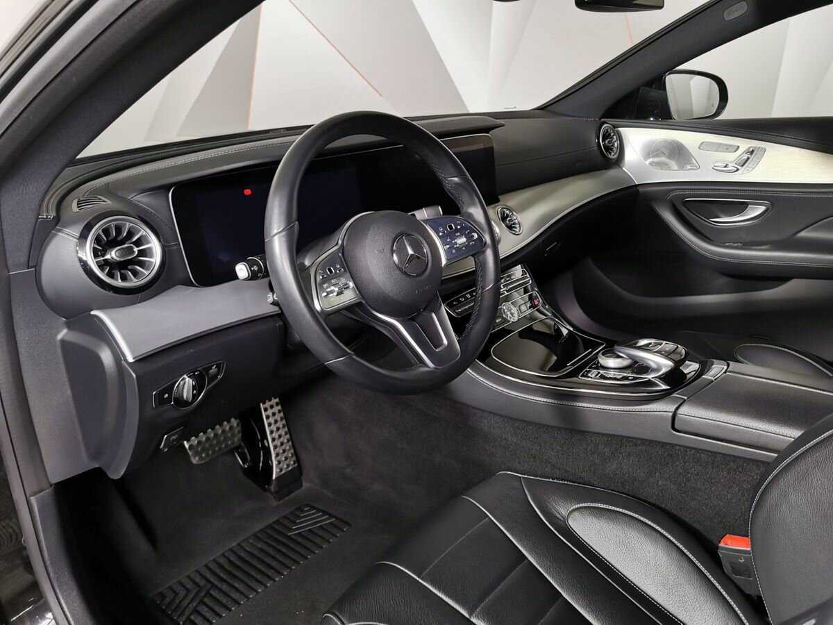 Mercedes-Benz CLS с пробегом — 2019 год. Фото: #12