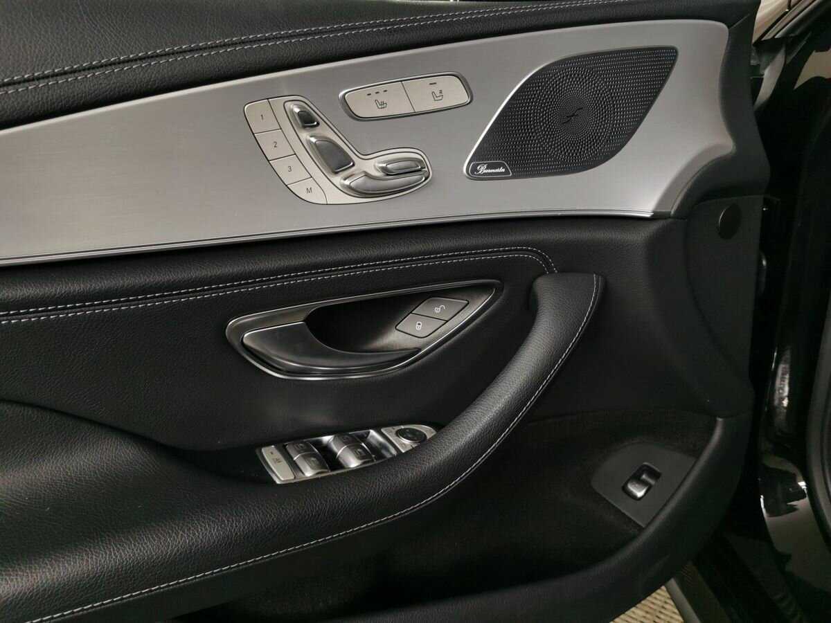 Mercedes-Benz CLS с пробегом — 2019 год. Фото: #15
