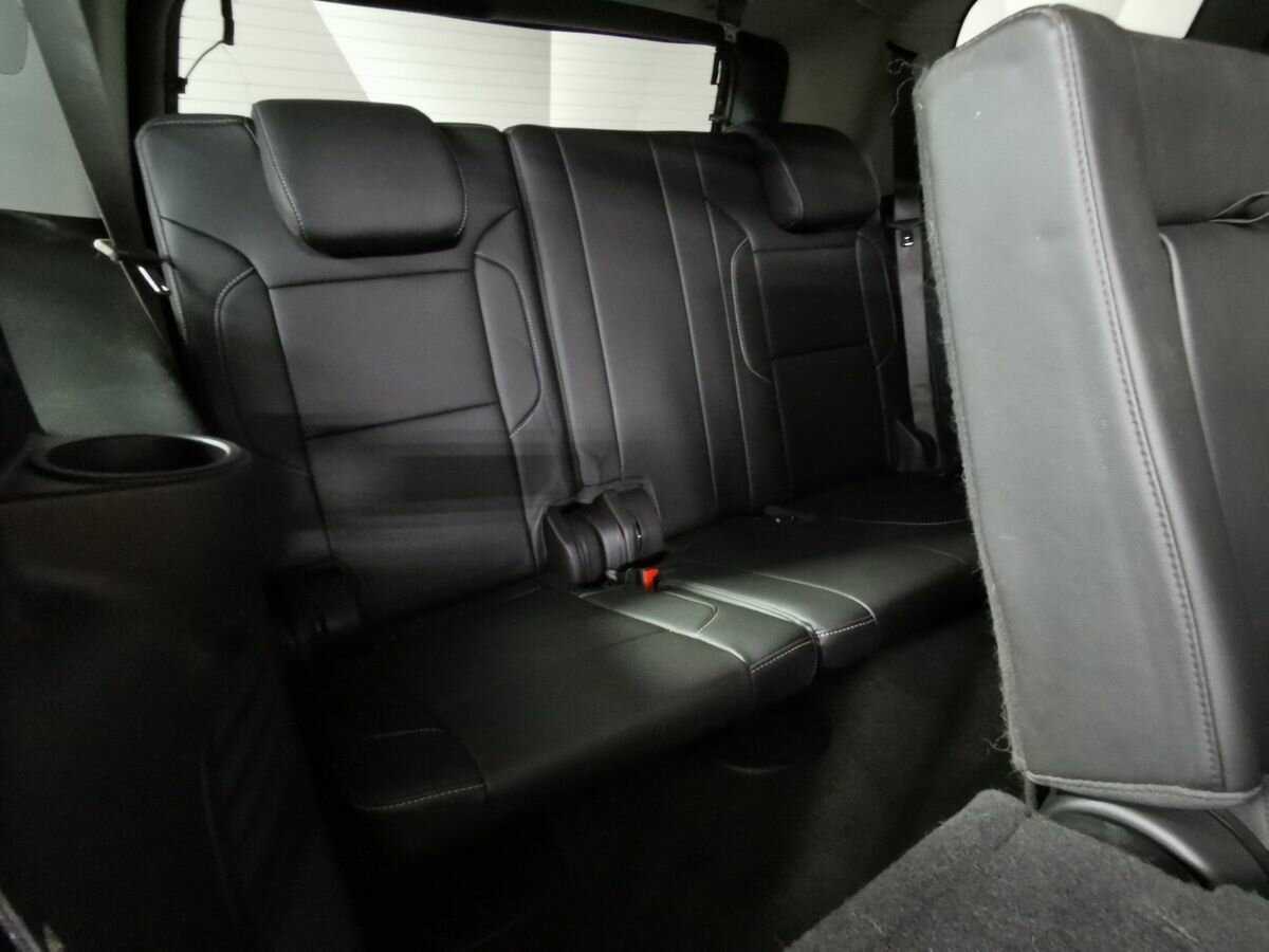 Chevrolet Tahoe с пробегом — 2017 год. Фото: #14