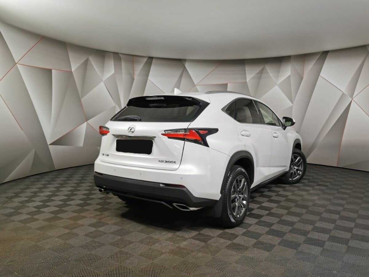 Lexus NX с пробегом — 2015 год. Фото: #1
