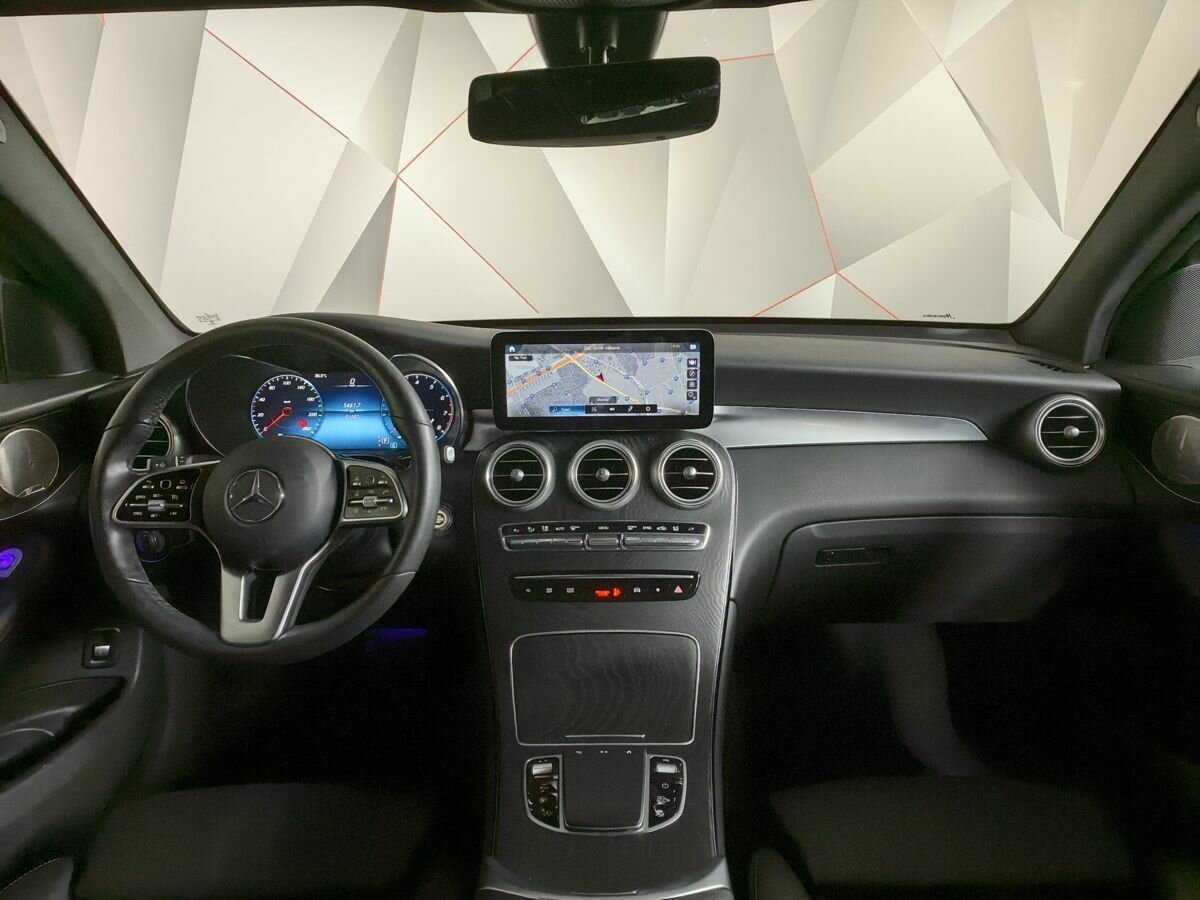 Mercedes-Benz GLC Coupe с пробегом — 2021 год. Фото: #9