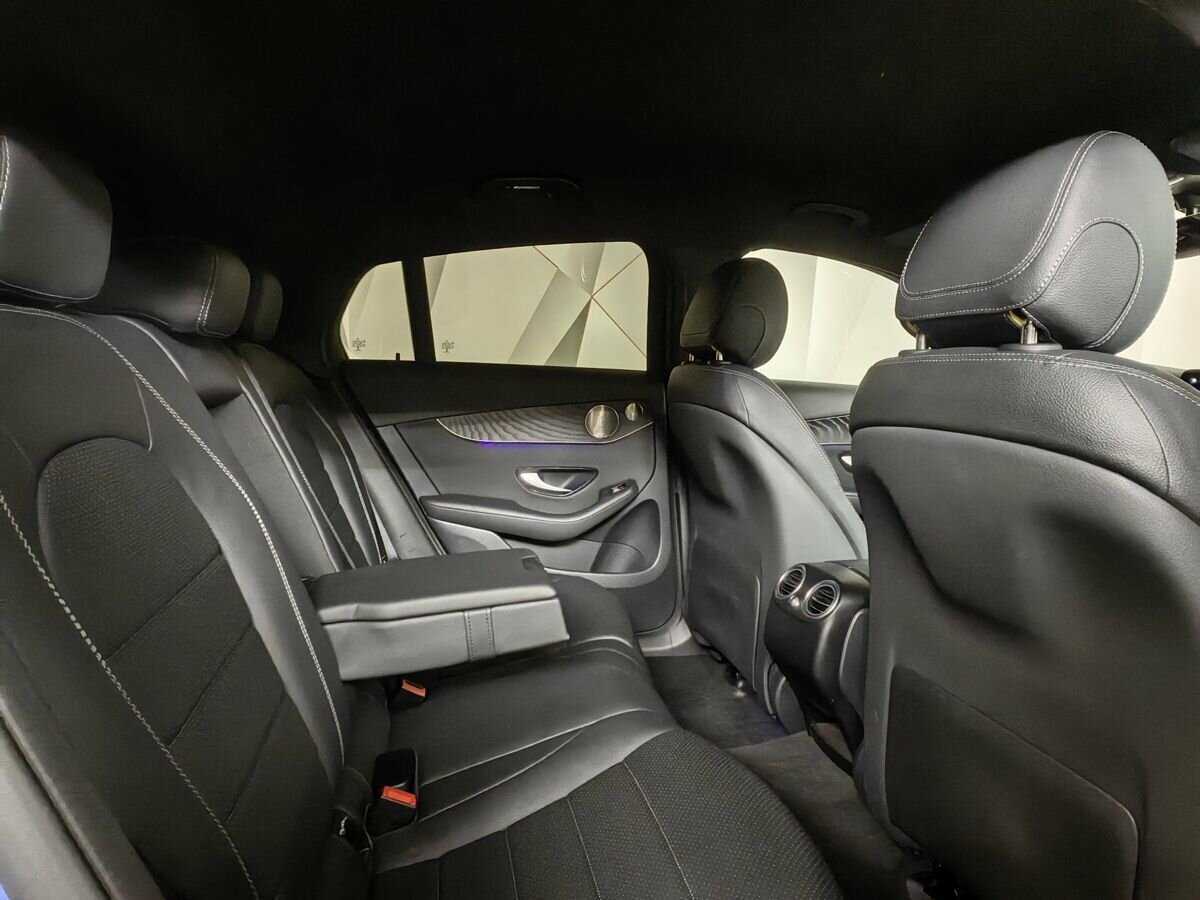 Mercedes-Benz GLC Coupe с пробегом — 2021 год. Фото: #11