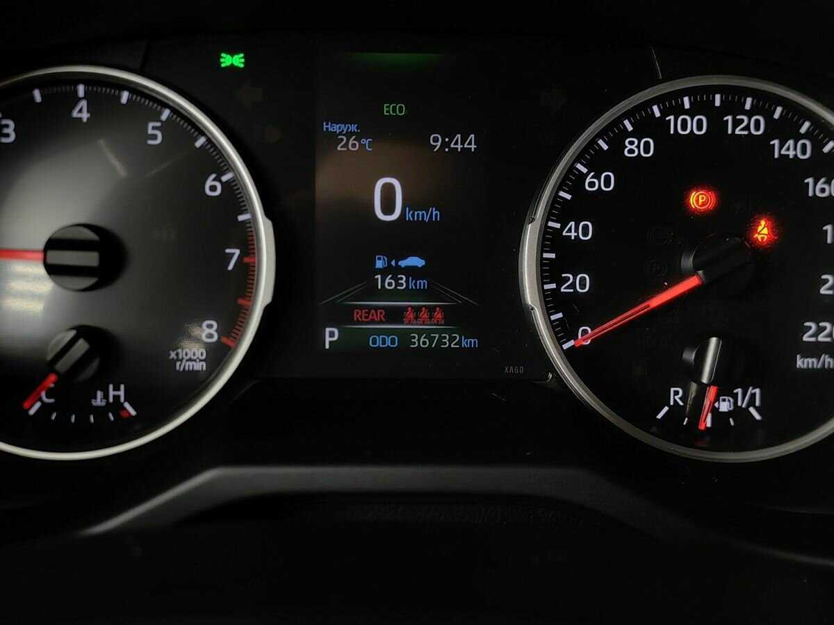 Toyota RAV4 с пробегом — 2021 год. Фото: #16