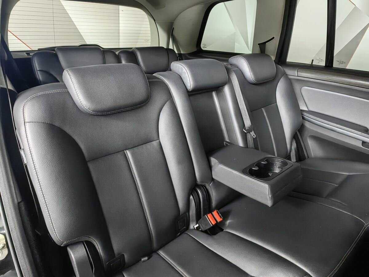 Mercedes-Benz GL-Класс с пробегом — 2008 год. Фото: #12