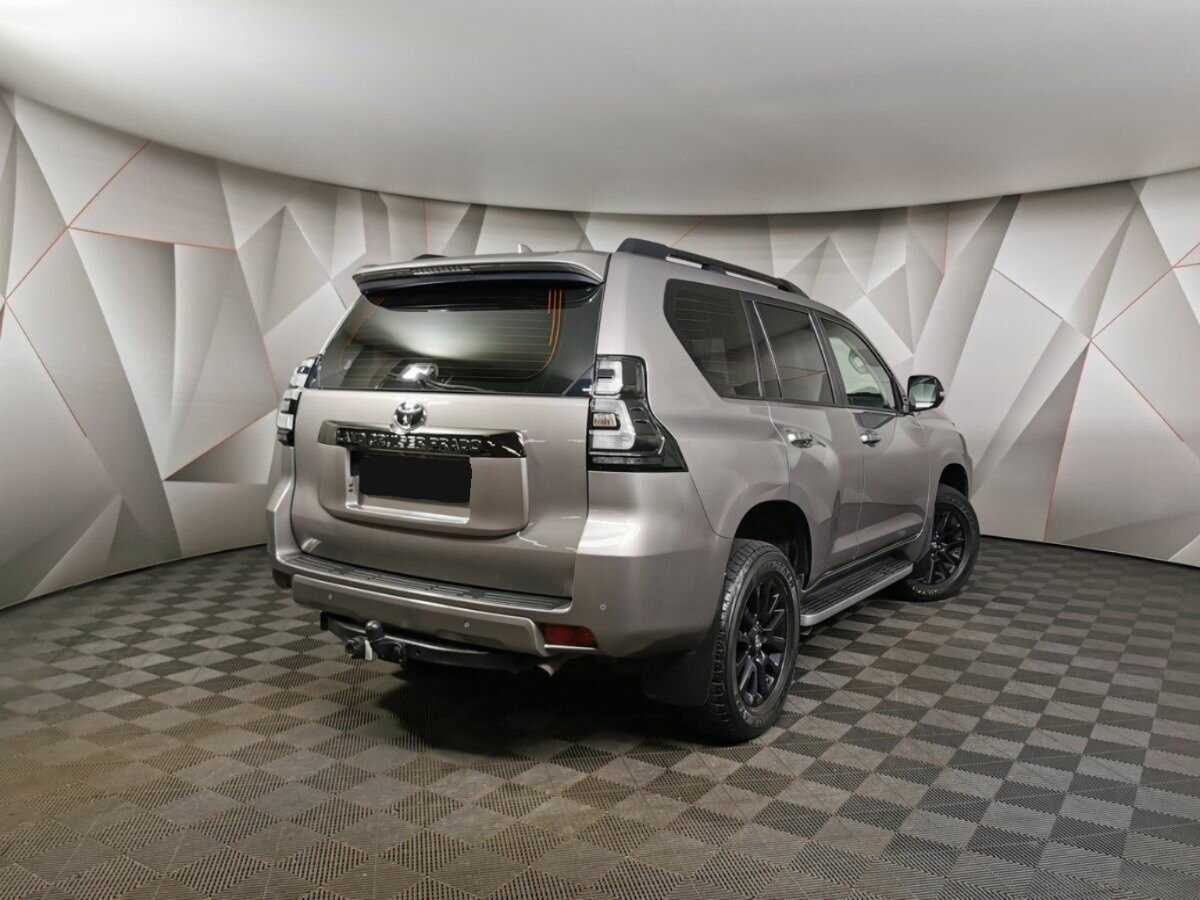 Toyota Land Cruiser Prado с пробегом — 2020 год. Фото: #1