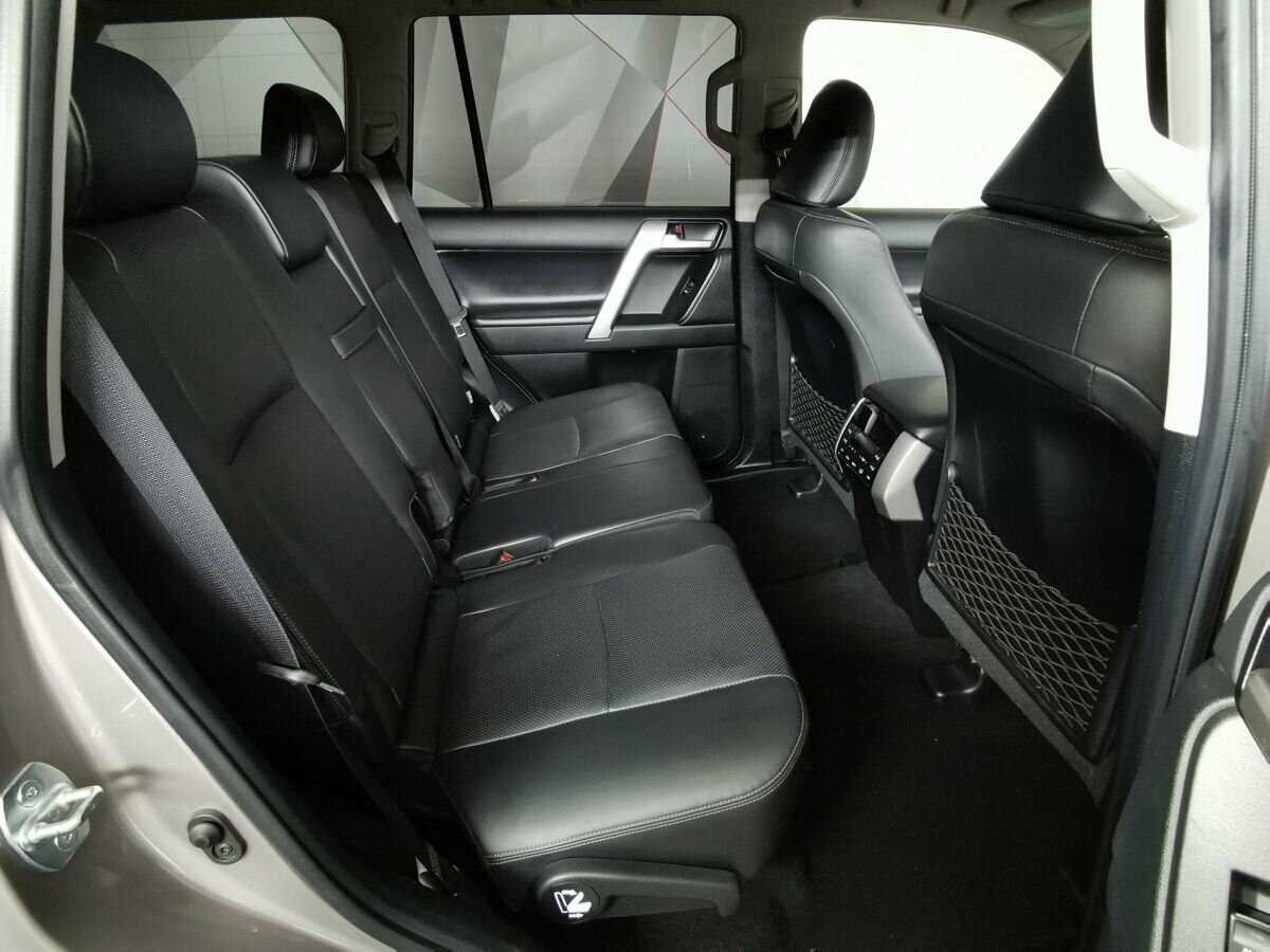 Toyota Land Cruiser Prado с пробегом — 2020 год. Фото: #11