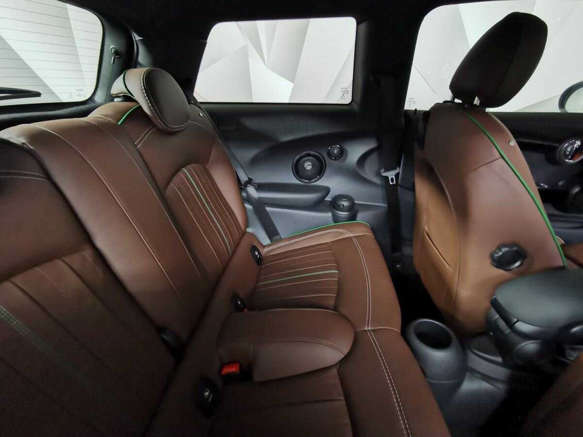 Mini Hatch с пробегом — 2019 год. Фото: #11