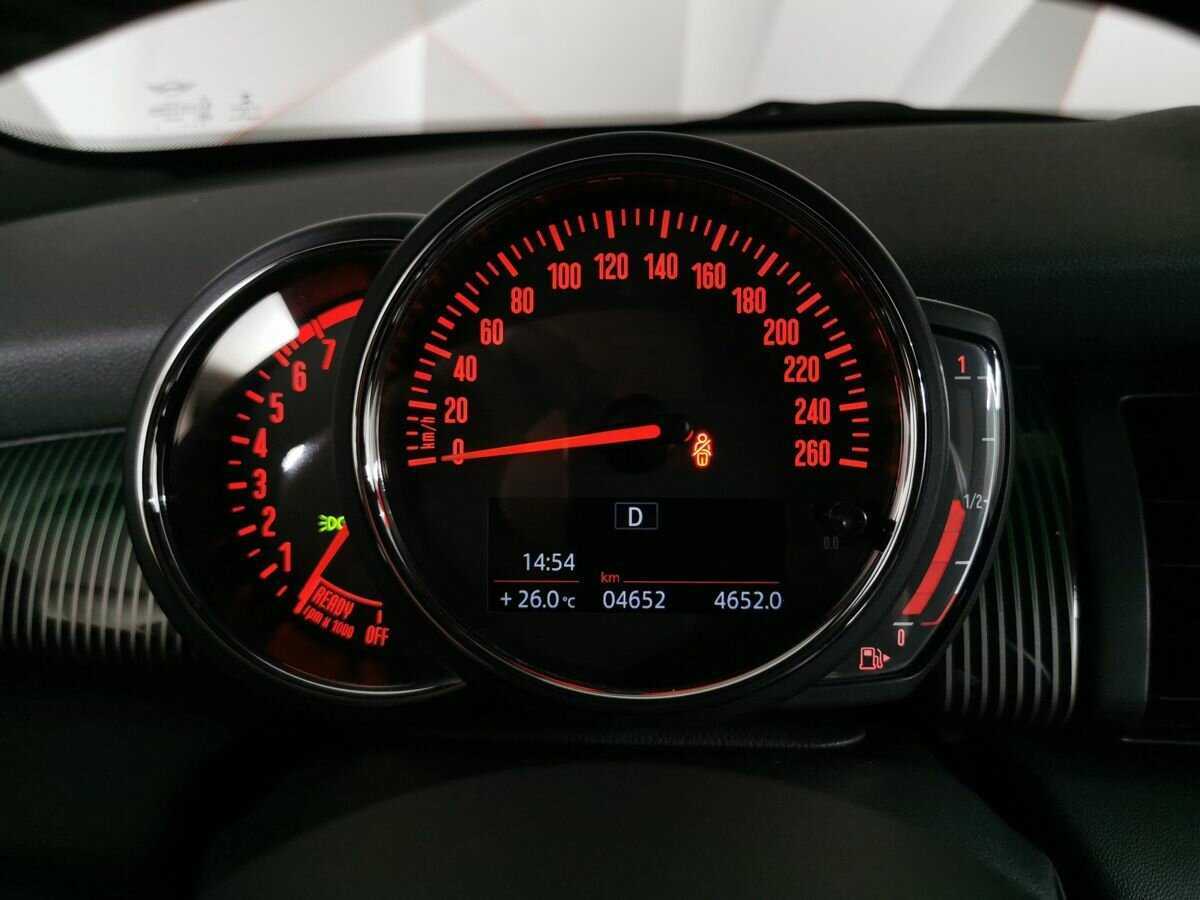 Mini Hatch с пробегом — 2019 год. Фото: #15