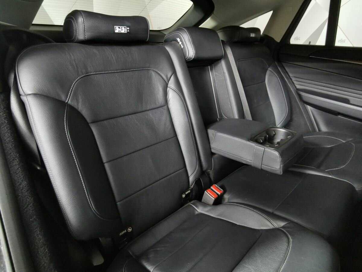 Mercedes-Benz GLE Coupe с пробегом — 2018 год. Фото: #11