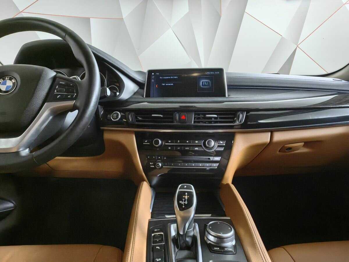 BMW X6 с пробегом — 2018 год. Фото: #10