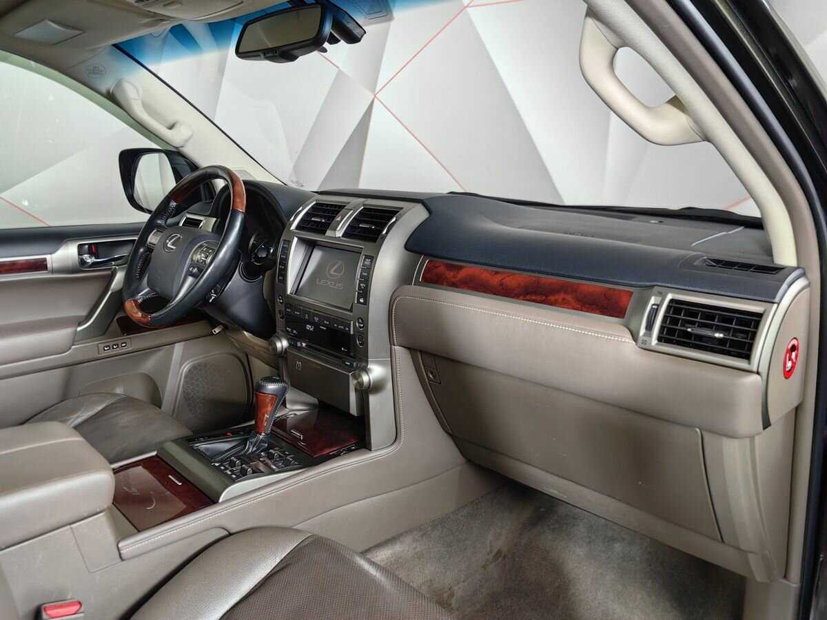 Lexus GX с пробегом — 2010 год. Фото: #8