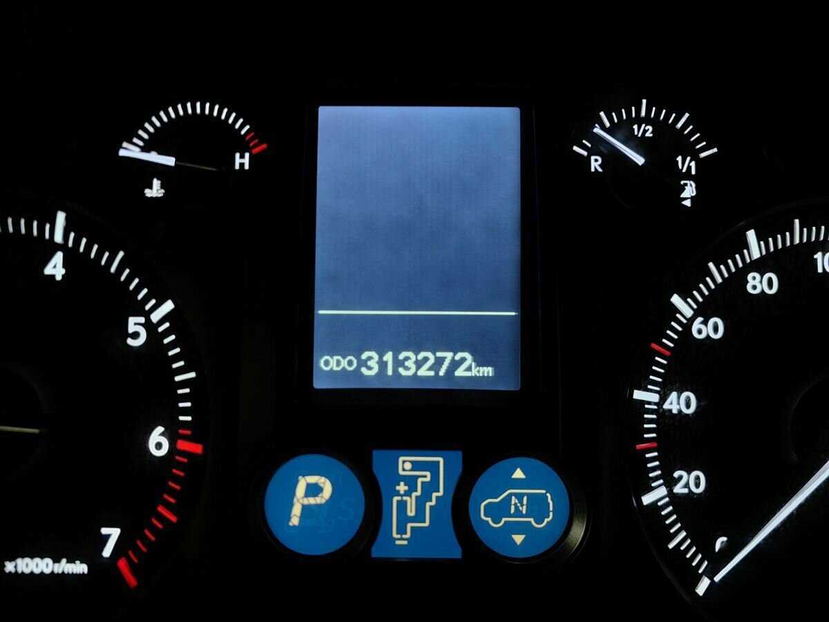 Lexus GX с пробегом — 2010 год. Фото: #14