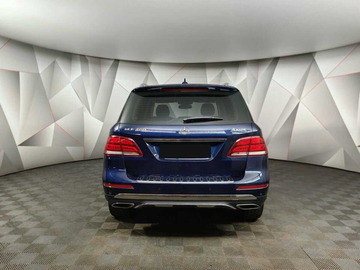 Mercedes-Benz GLE с пробегом — 2015 год. Фото: #7