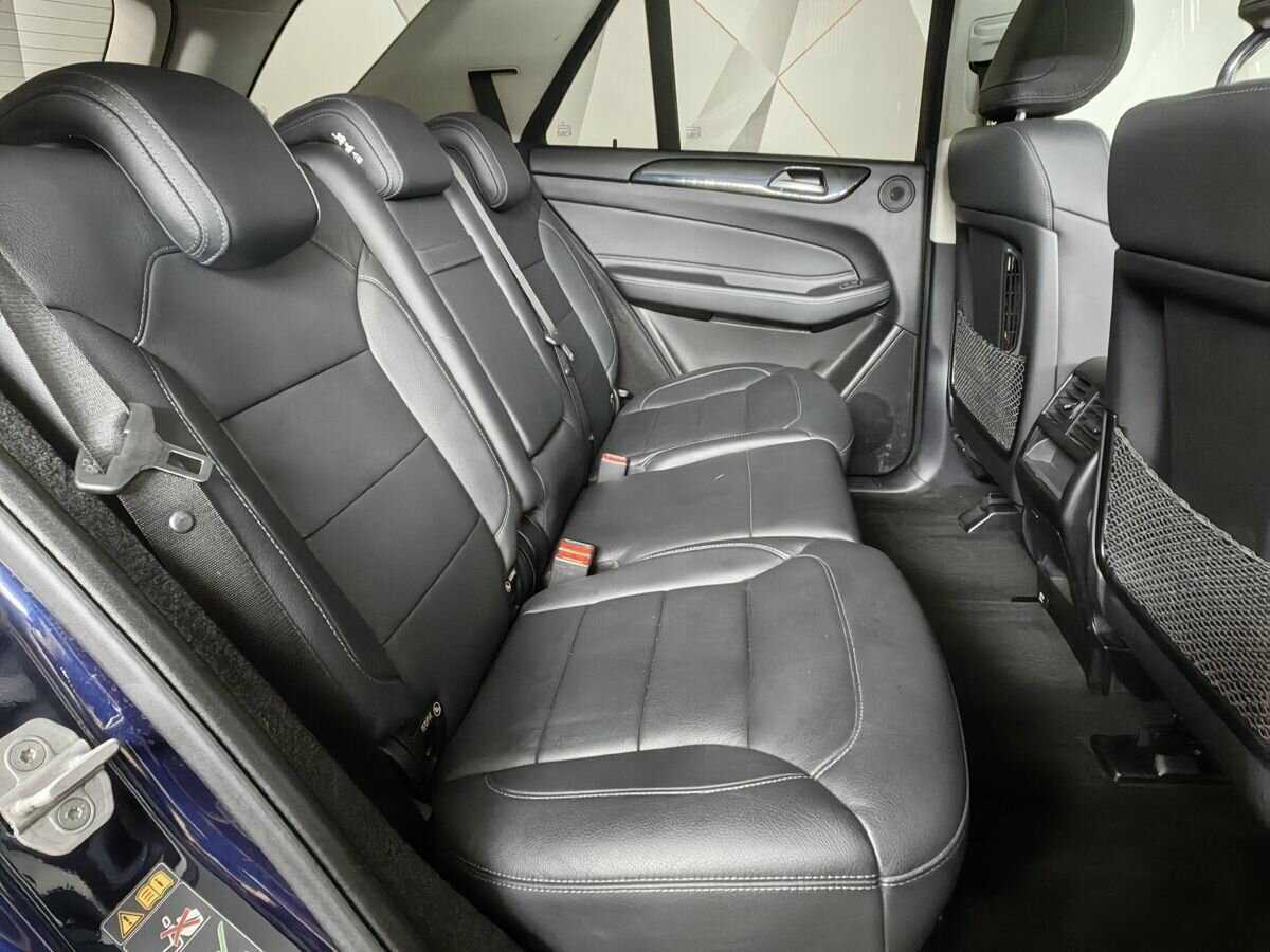 Mercedes-Benz GLE с пробегом — 2015 год. Фото: #11