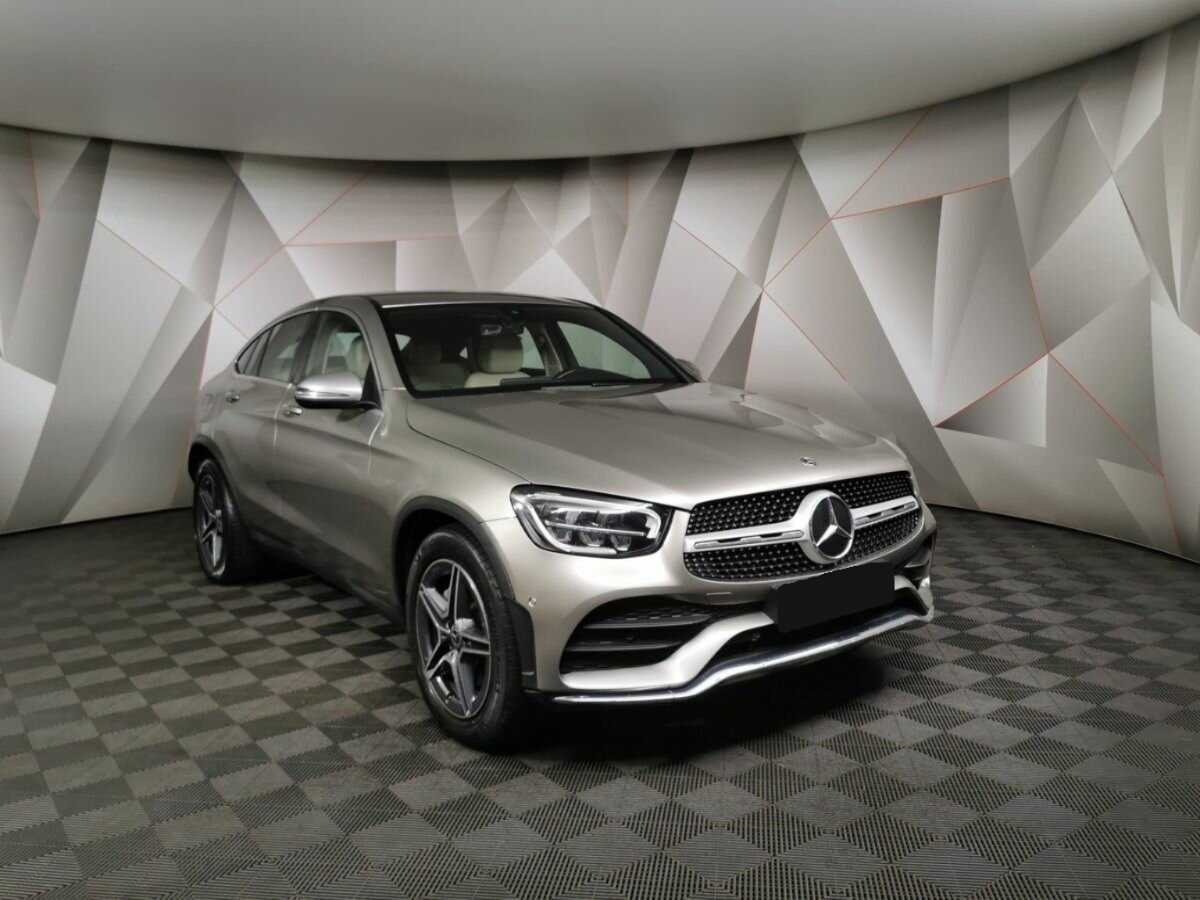 Mercedes-Benz GLC Coupe с пробегом — 2019 год. Фото: #2