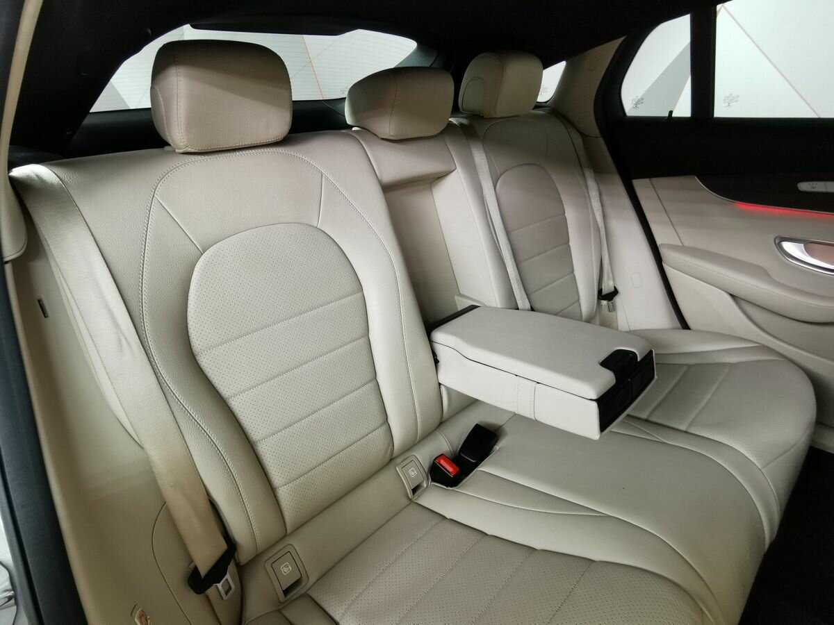 Mercedes-Benz GLC Coupe с пробегом — 2019 год. Фото: #11