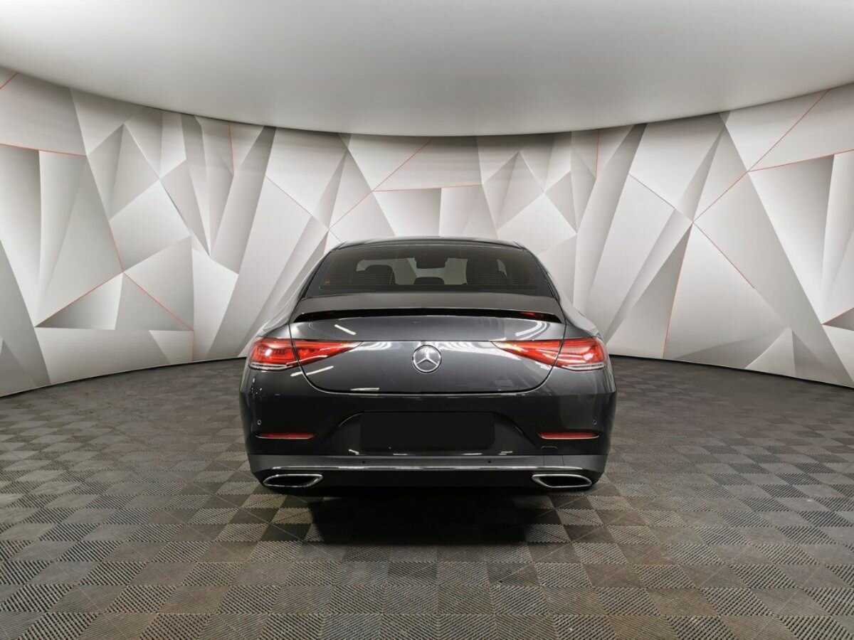 Mercedes-Benz CLS с пробегом — 2018 год. Фото: #7
