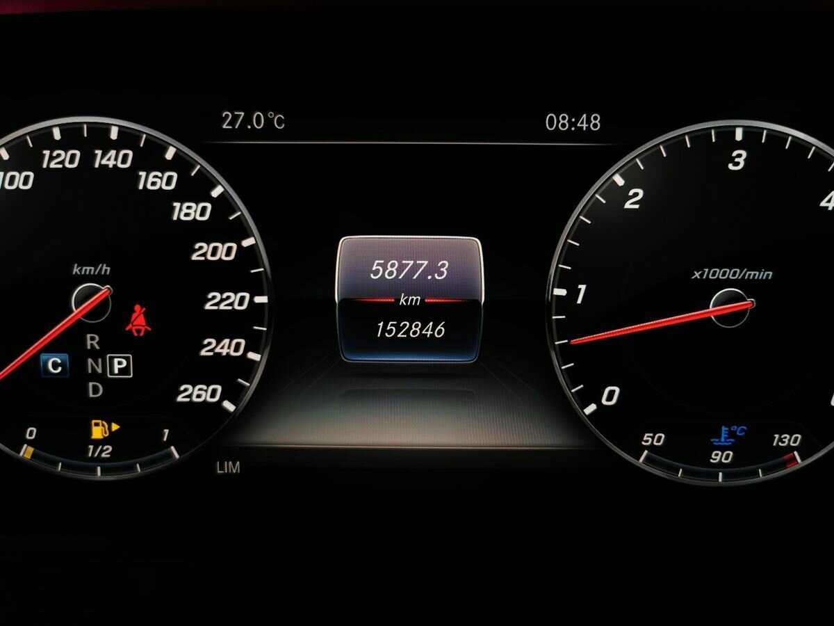 Mercedes-Benz CLS с пробегом — 2018 год. Фото: #15