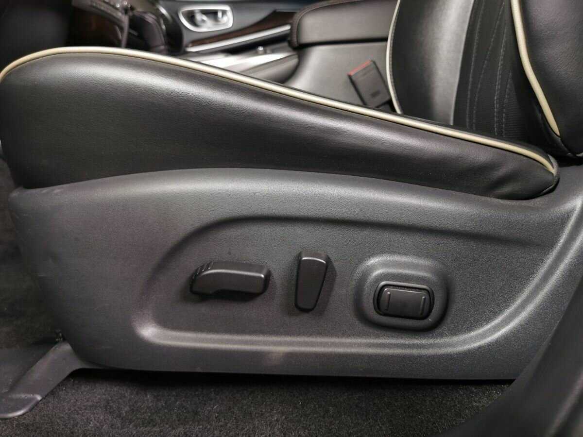 Infiniti QX60 с пробегом — 2017 год. Фото: #16