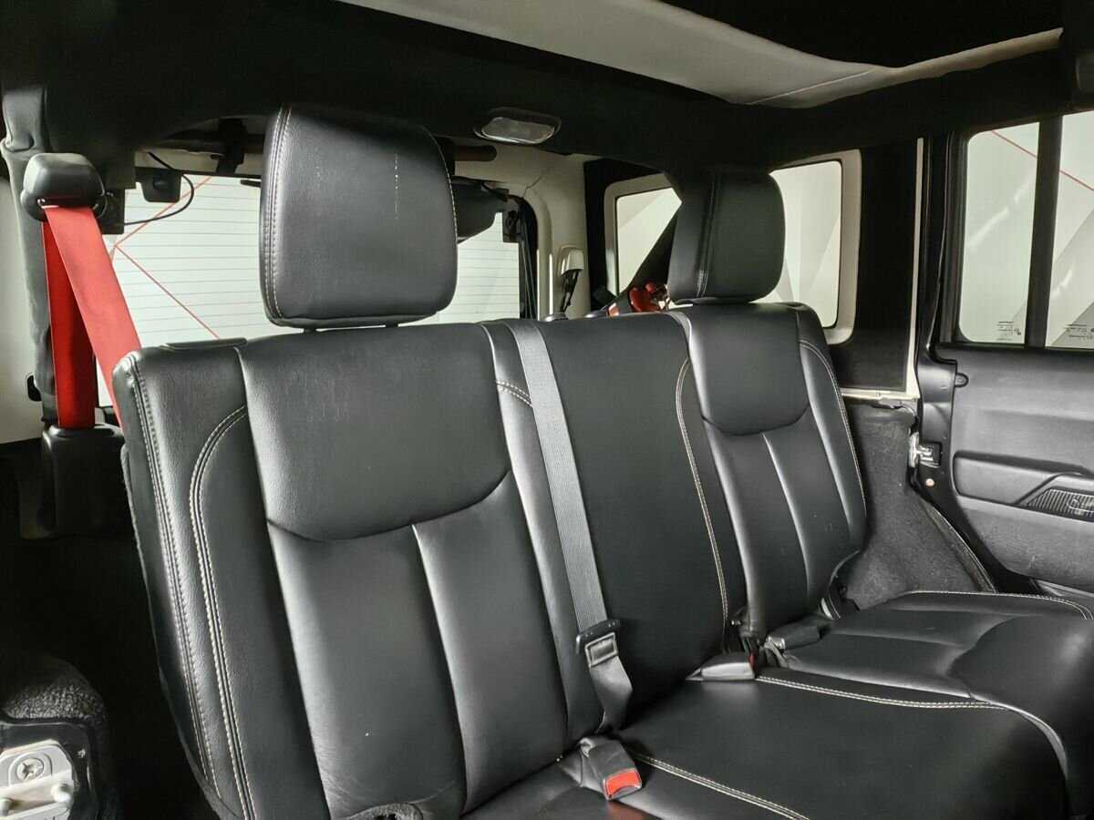 Jeep Wrangler с пробегом — 2014 год. Фото: #12