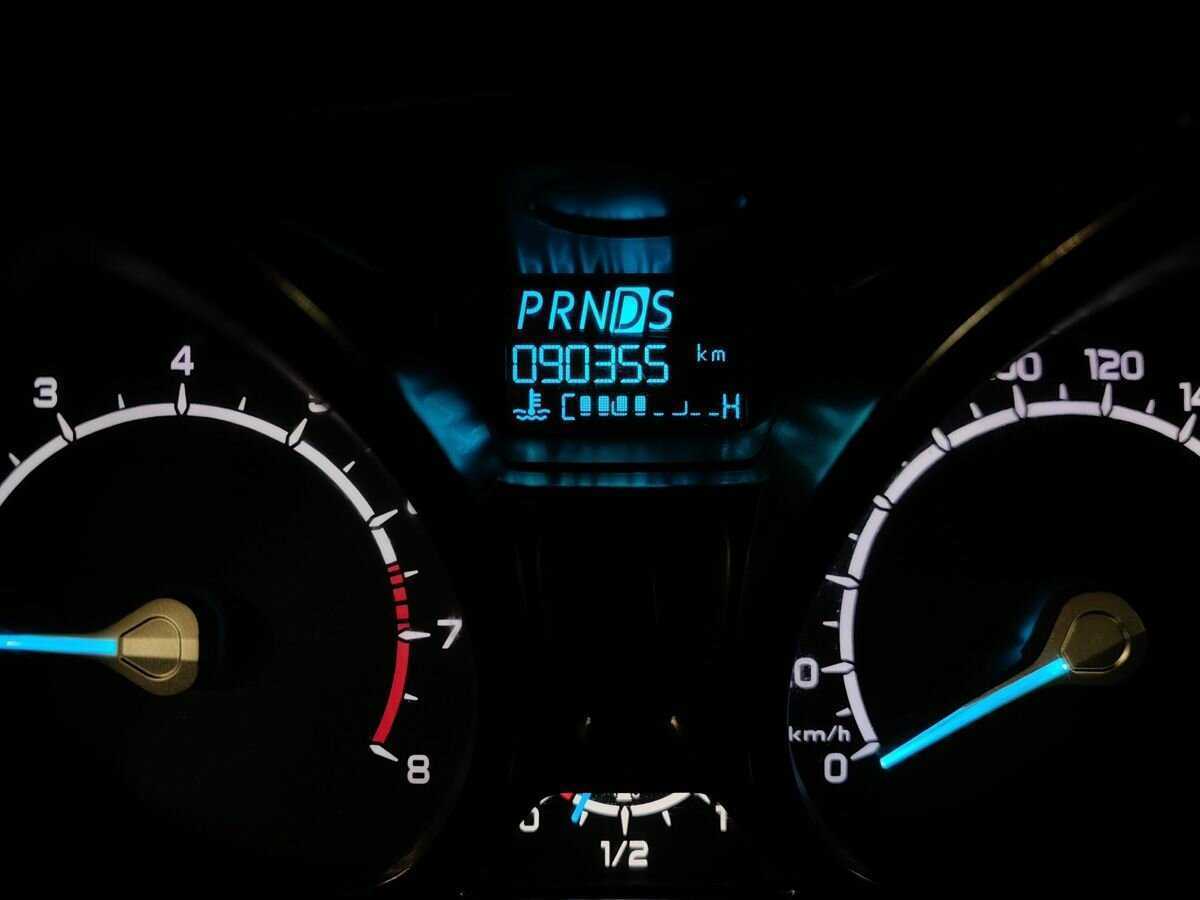 Ford EcoSport с пробегом — 2015 год. Фото: #6