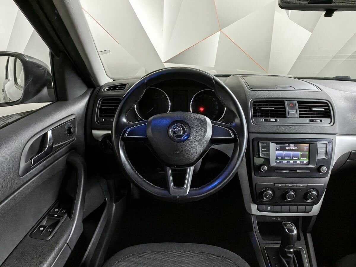 Skoda Yeti с пробегом — 2015 год. Фото: #14