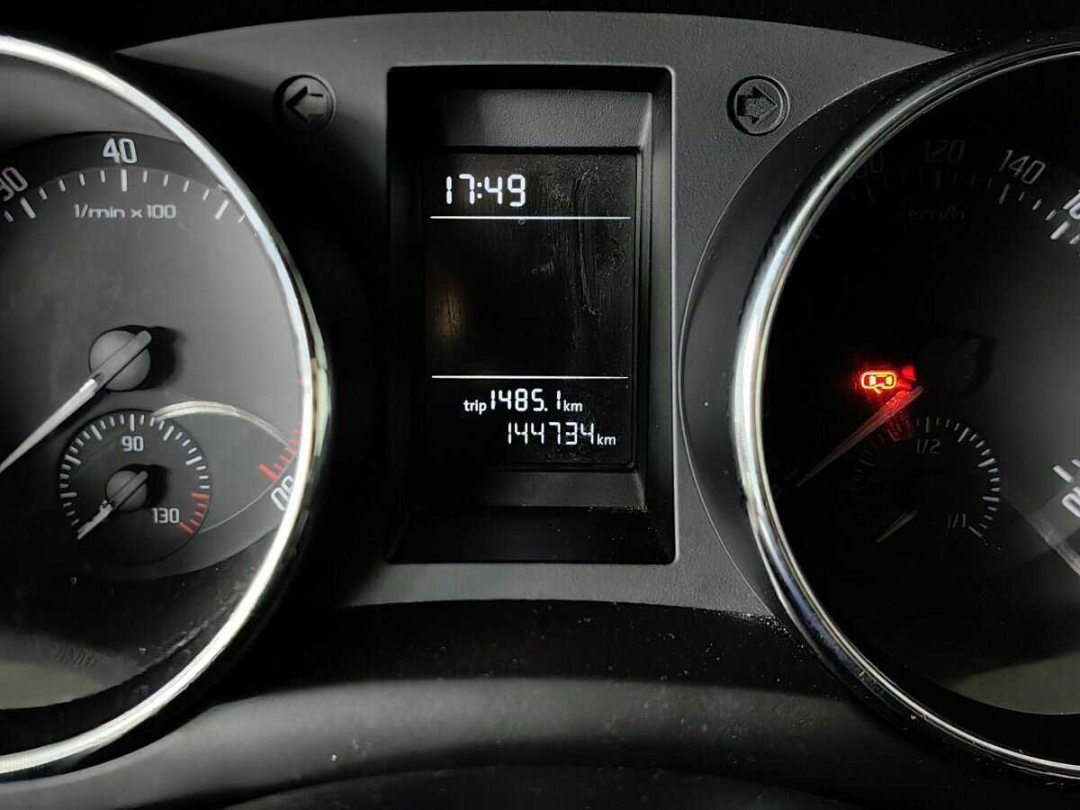 Skoda Yeti с пробегом — 2015 год. Фото: #15