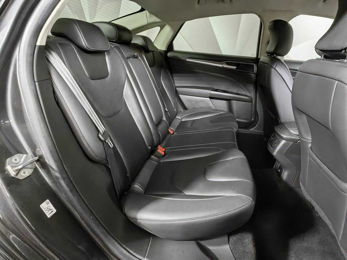 Ford Mondeo с пробегом — 2018 год. Фото: #11