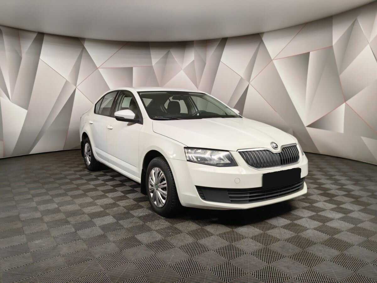 Skoda Octavia с пробегом — 2015 год. Фото: #2