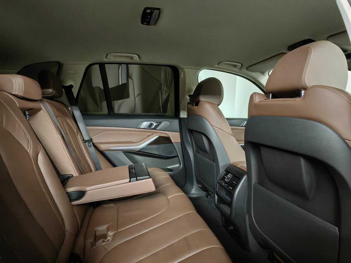 BMW X5 с пробегом — 2020 год. Фото: #11