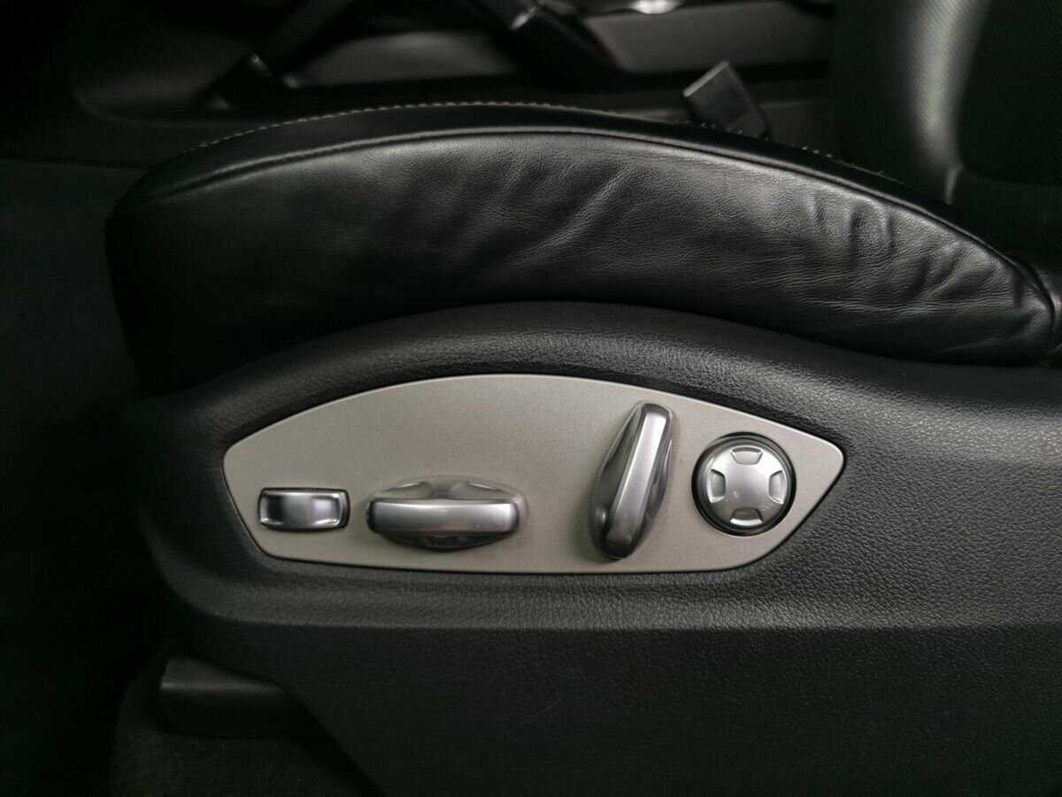 Porsche Cayenne с пробегом — 2015 год. Фото: #15