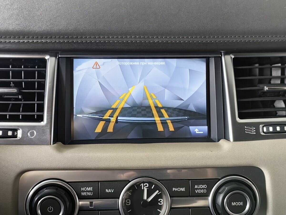 Land Rover Range Rover Sport с пробегом — 2011 год. Фото: #14