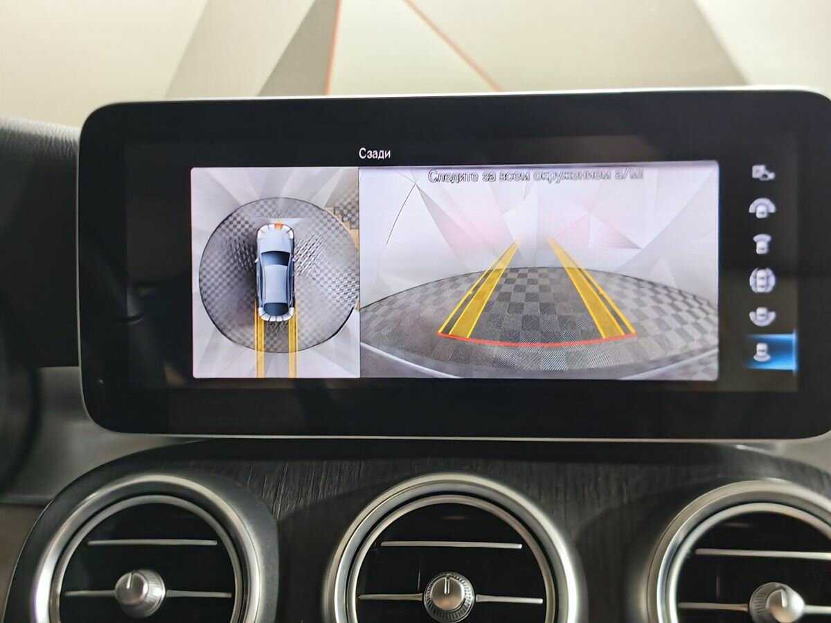 Mercedes-Benz GLC Coupe с пробегом — 2019 год. Фото: #15