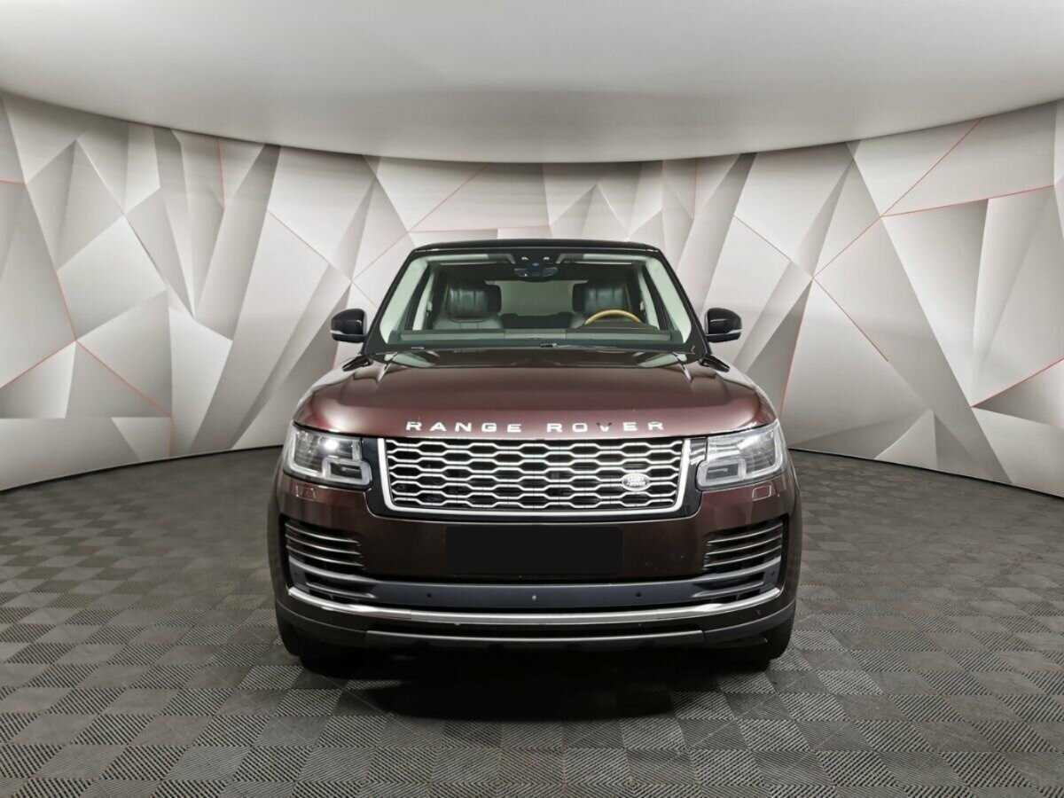Land Rover Range Rover с пробегом — 2018 год. Фото: #6