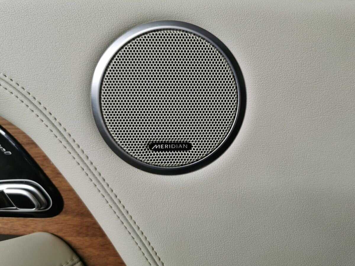 Land Rover Range Rover с пробегом — 2018 год. Фото: #15