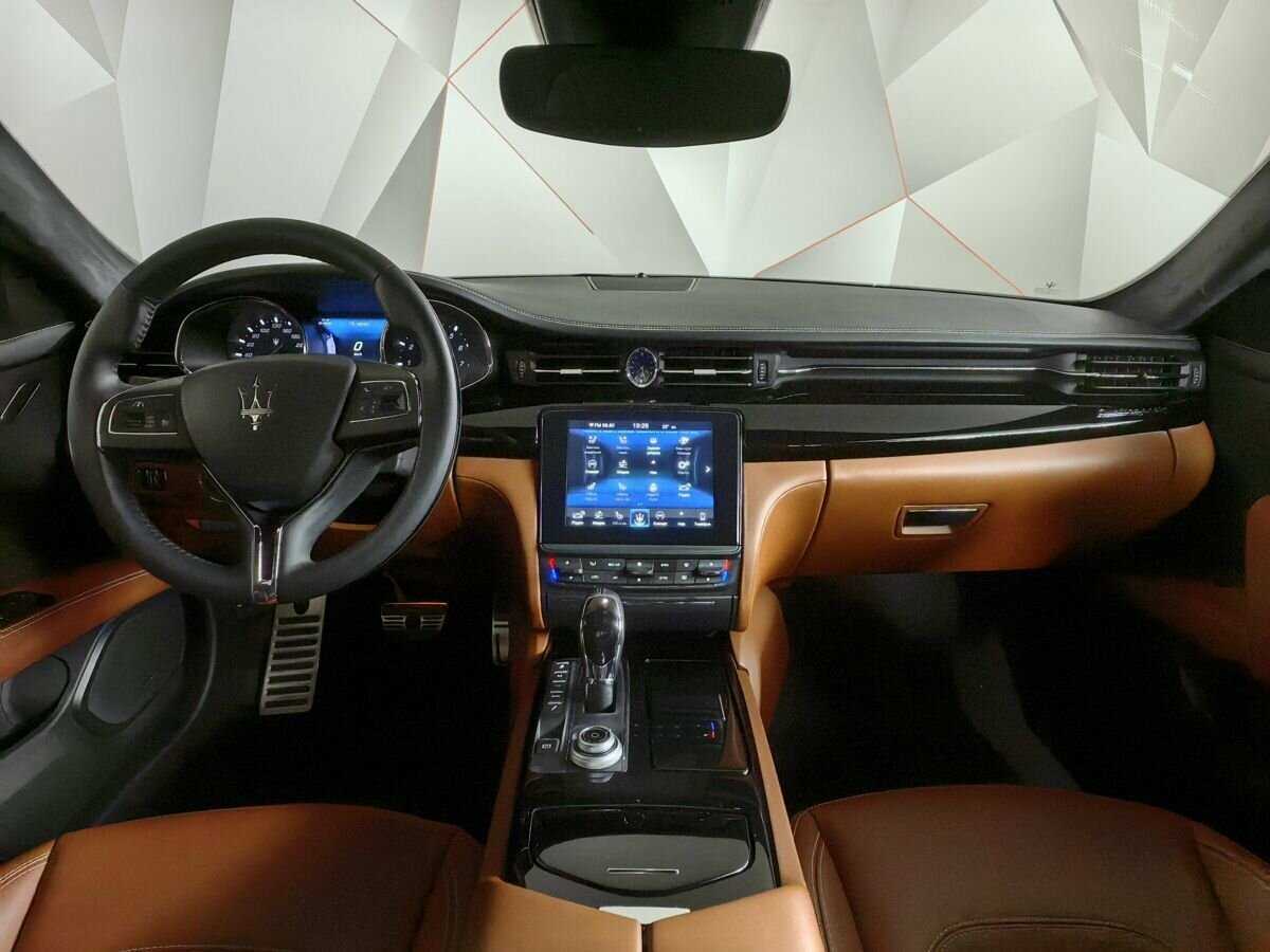 Maserati Quattroporte с пробегом — 2016 год. Фото: #9