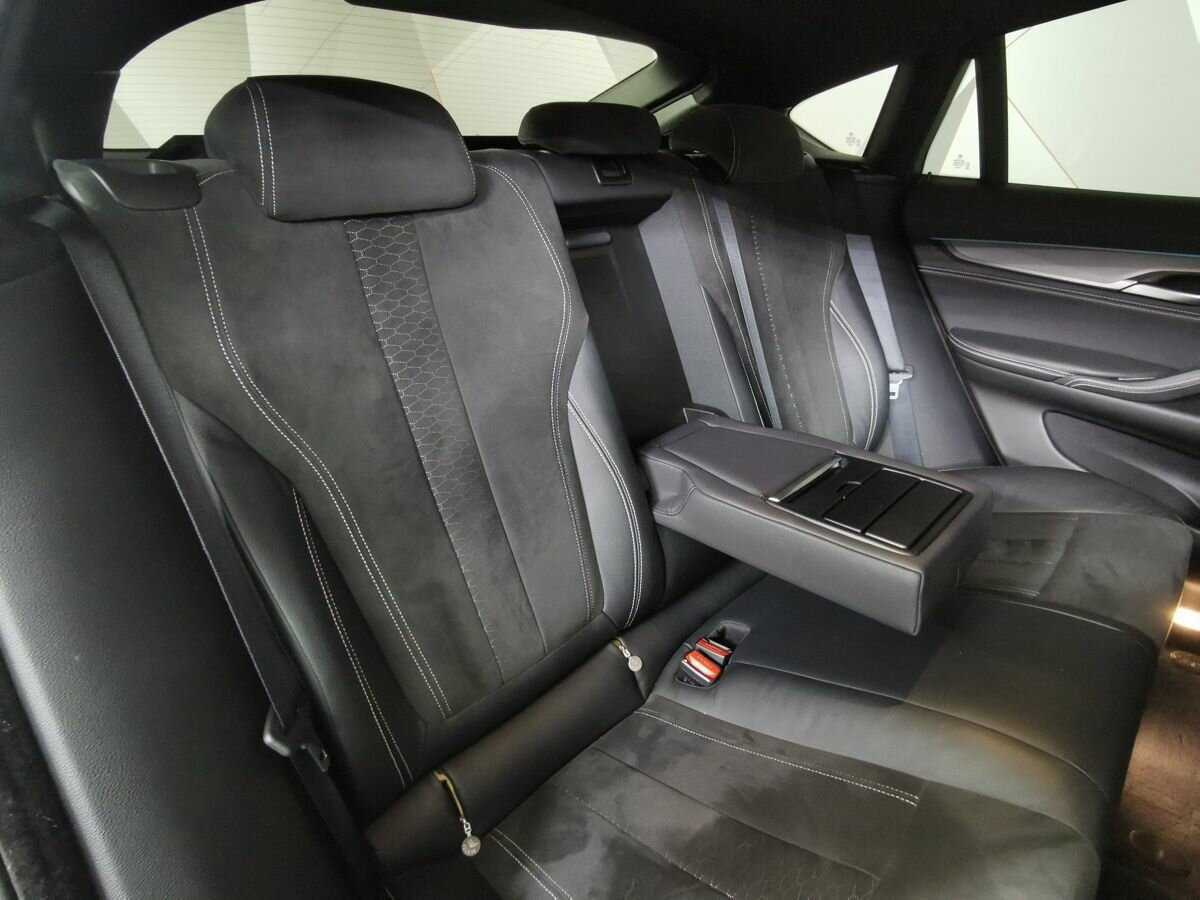 BMW X6 с пробегом — 2017 год. Фото: #12