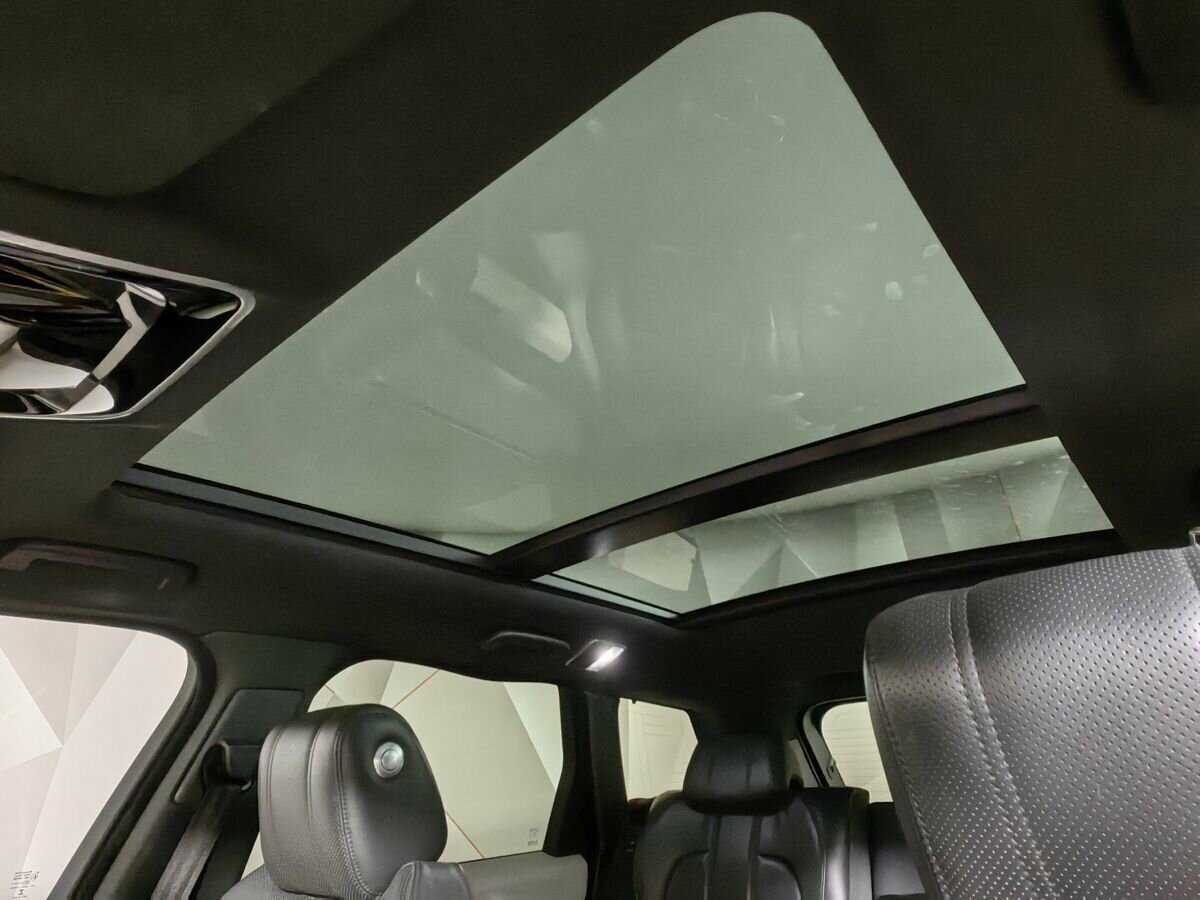 Land Rover Range Rover Sport с пробегом — 2016 год. Фото: #17